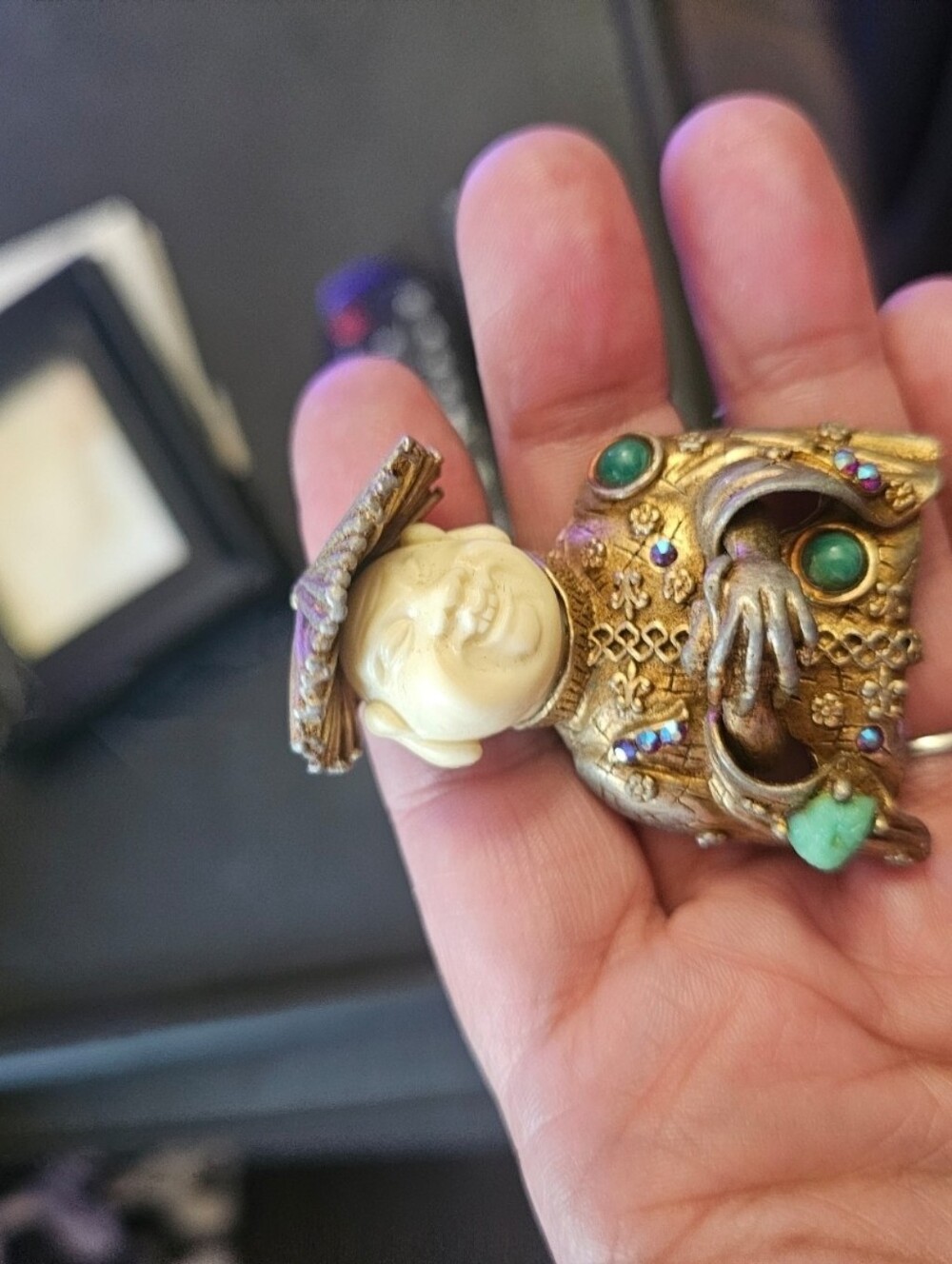 A HAR/Hargo Laughing BUDDA BROOCH. RARE PIECE IN EXCELLENT CONDITION. MAKE OFFER - Picture 13 of 16